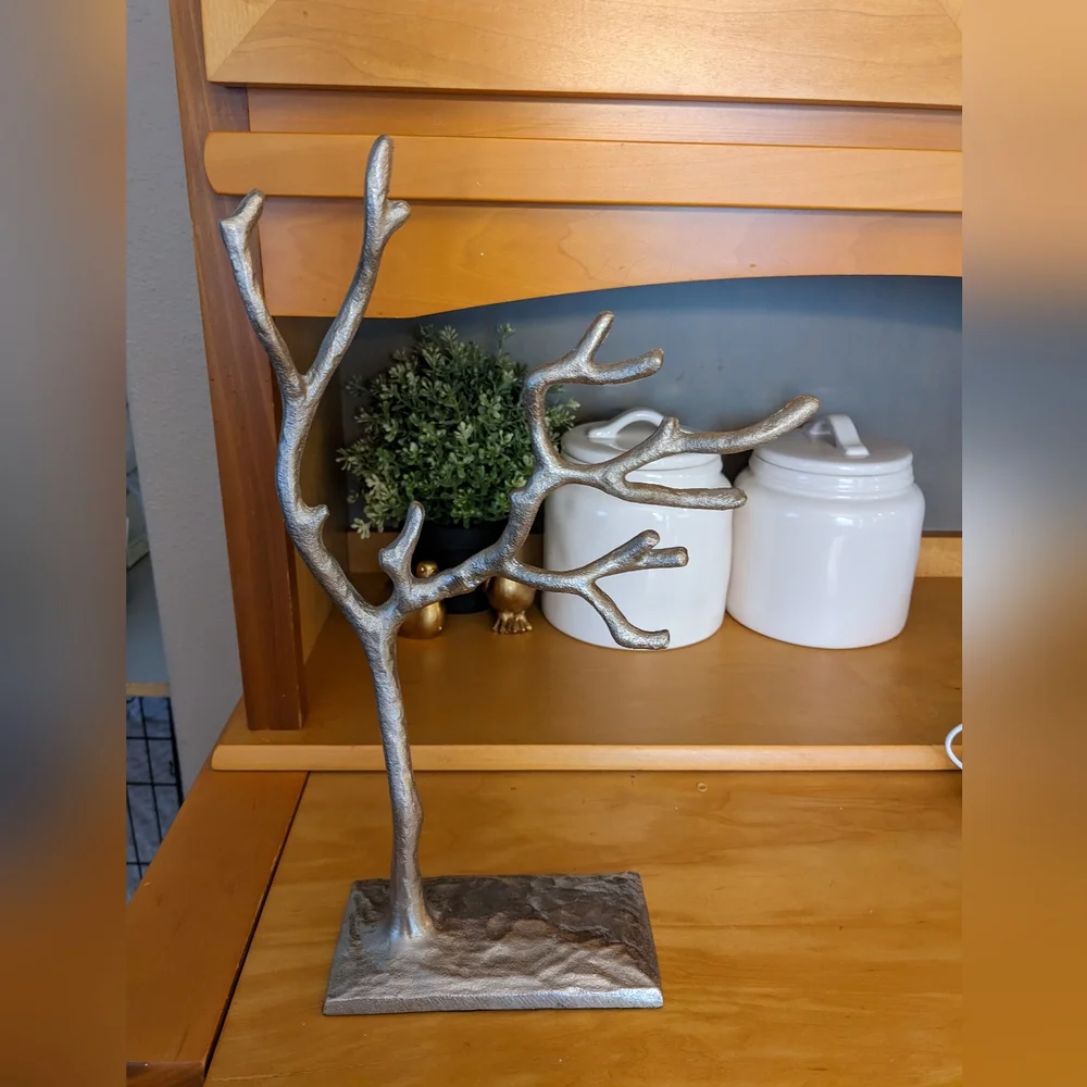 Jewelry Tree Sculpture Jewelry Holder 